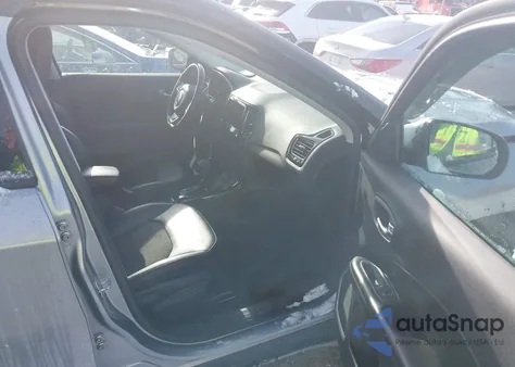 2021 Jeep Compass Altitude 4X4 из США, поврежденный, VIN 3C4NJDBB2MT586119